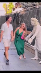 4. "Tree Man Scare – الراجل ده مش طبيعي! الناس طارت من الخضة#FunnyStreetPrank #CrazyLaughs_ضحك