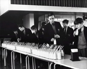 Striking photos capture 60s life in the UK as it really was
