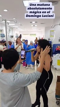 ¡El emotivo gesto de Karina con pacientes oncológicos en Caracas!