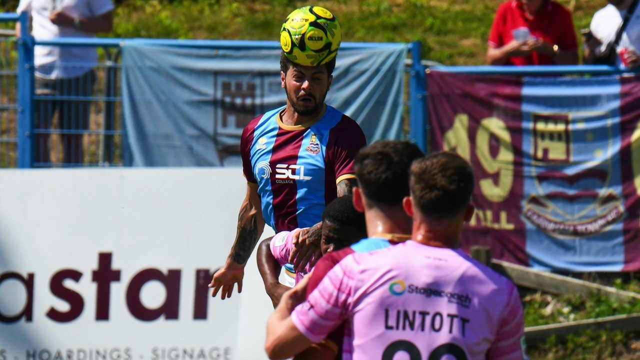 Gallery: Farnham Town 3 Eastbourne Borough 1