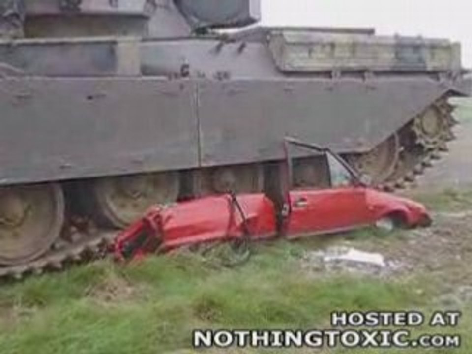 TANK VS POLO