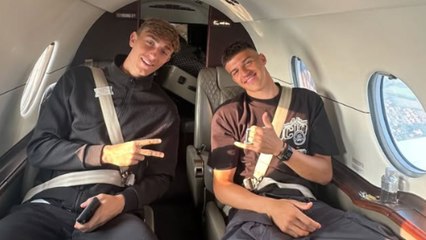 Huijsen's Fun Dance Break Before Getting Back to Work ⚽