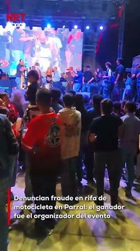 En Parral, Chihuahua, se rifó una motocicleta como parte de un evento cultural, pero lo que debía ser una fiesta terminó en polémica. El número ganador fue elegido por el propio alcalde… y el premio se lo llevó Carlos Silva, director de Cultura y organiza