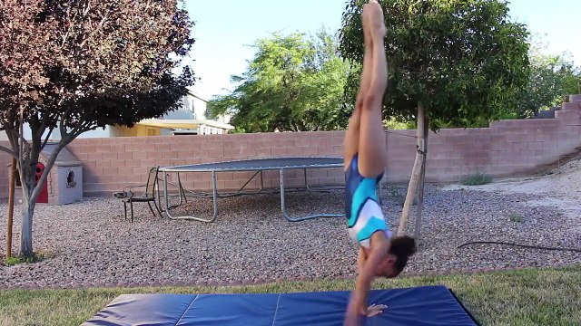 Walking on Hands Challenge Life Upside Down!