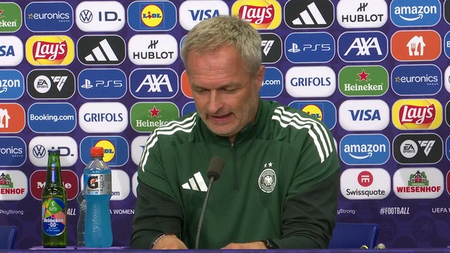 Wück : Si on regarde simplement les chiffres, les favorites, c’est la France