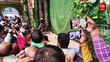 बांके बिहारी मंदिर पहुंचे यूपी के मंत्री को जबरदस्त विरोध; नाराज महिलाओं ने की नारेबाजी
