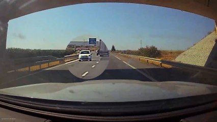 Investigada una kamikaze que condujo 8 kilómetros en sentido contrario cerca de Huelva