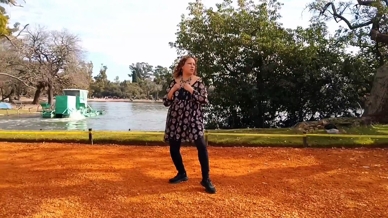 Novia Cumbianchera Dos gotitas canta Giselle Romina Castillo Vargas