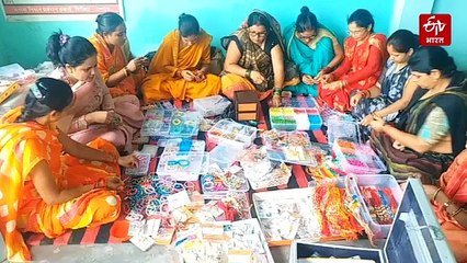 यूपी की ये महिलाएं जो कभी घर की दहलीज भी नहीं कीं पार, आज राखियां बनाकर चल रहीं घर-परिवार