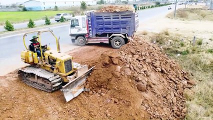 Start A New Landfill! Huge Size By Dump 5T Truck and Bulldozer Operation
