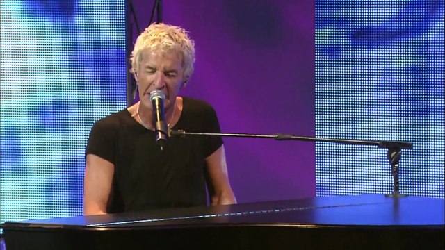 Keep On Loving You - REO Speedwagon (live)