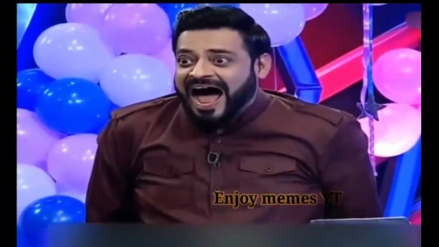 Sai khal rhe he BC☺️Bade hramai ho didi 😜 Woh didi moj kar di 😁 bade heavy driver Ho didi 😁 Funny !