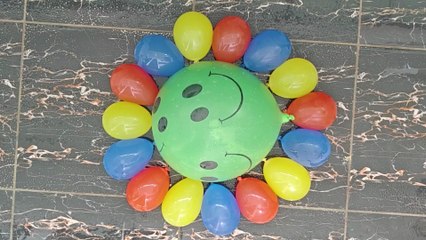 Water Balloon Launcher for Relaxation: DIY Project #Balloonsasmr #satisfying #BalloonPopping