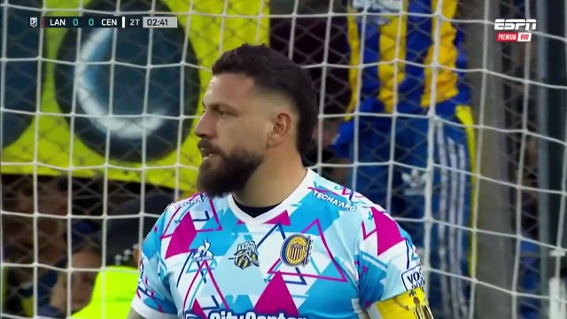 ROSARIO CENTRAL VENCIÓ A LANÚS CON GOL DE DI MARÍA DE PENAL EN EL REGRESO DE LOS VISITANTES - MH SPORTS