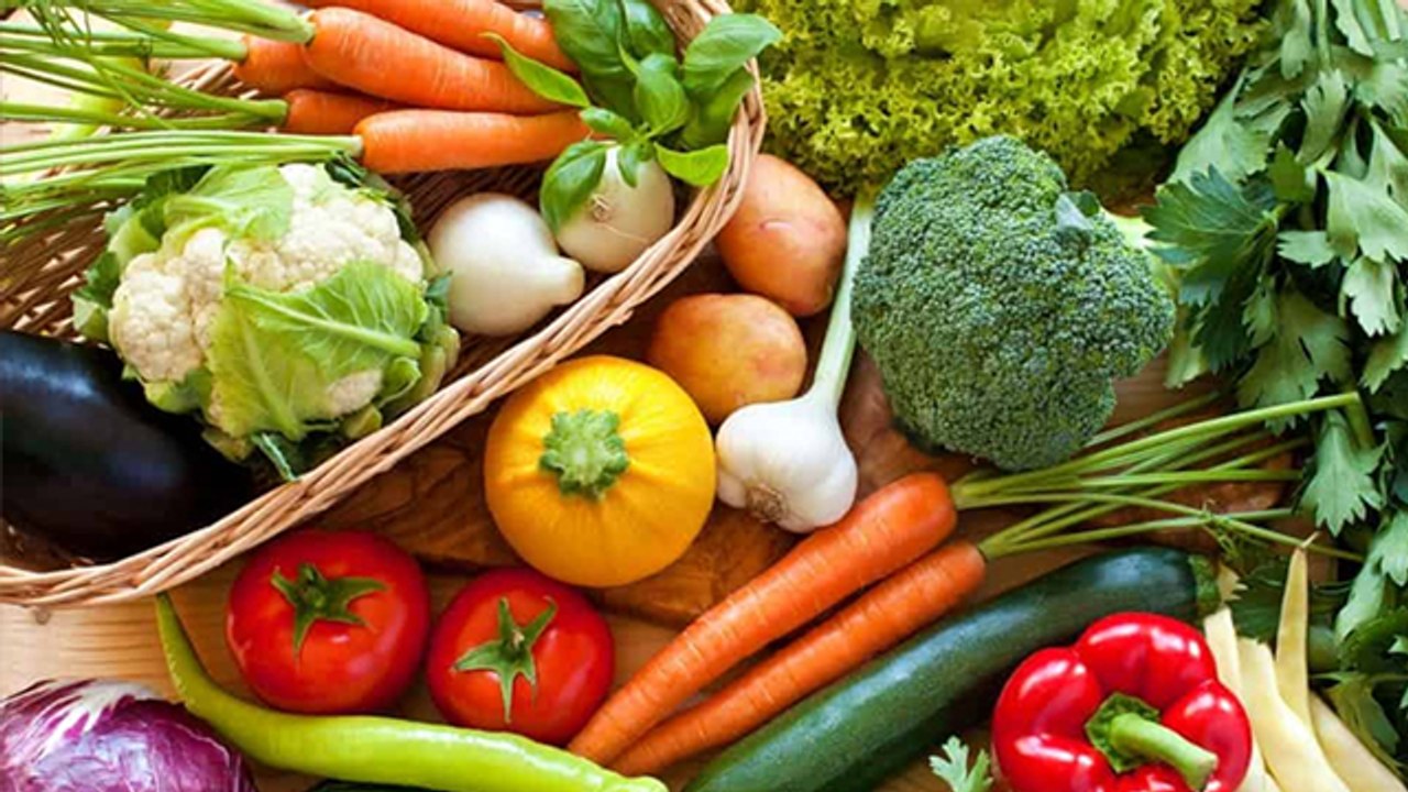 Vegetables For Monsoon Season: बरसात के मौसम में कौन सी सब्जियां खानी चाहिए| Barish Me Konsi Sabzi.