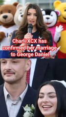 💍✨ It’s official! Charli XCX just turned speculation into celebration — she’s MARRIED to George Daniel of @the1975! 🥂🎶  A candid video may have spilled the beans… but now it’s pure pop-rock romance confirmed! 🔥💘