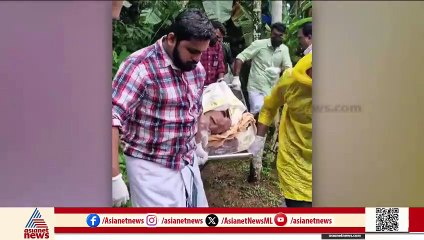 കാലില്‍ പുഴുവരിച്ചു; യൂത്ത് കോണ്‍. നേതാവ് സ്വത്ത് എഴുതിവാങ്ങി ഉപേക്ഷിച്ച വൃദ്ധനെ ആശുപത്രിയിലാക്കി