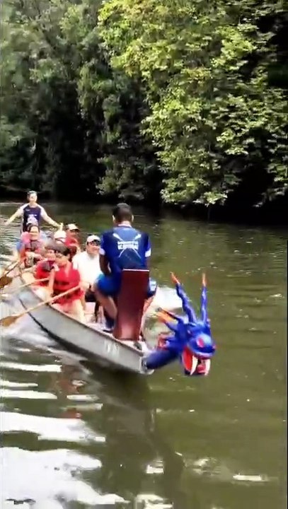 Barco dragón Donostia Kayak