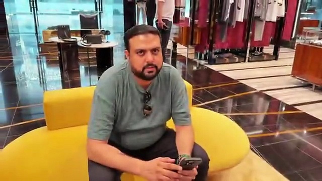 Dogar reached Dubai surprisingly😳Shoes purchased of 20 lacks😱