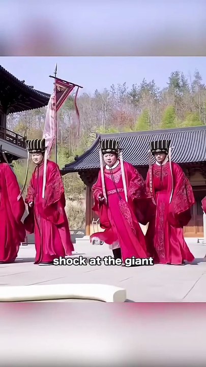 The man accidentally discovered  a land of tiny people and saved them   #chinese #cdrama #chinesedramalovers #chinesedrama #tvdrama