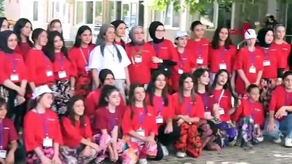 Bursa’daki bu mahalleyi 524 yıldır, yılda bir gün kadınlar yönetiyor