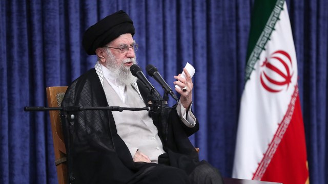 이란, 유럽 3개국과 핵 협상 재개에 합의 / YTN