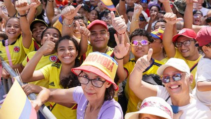 Más de 1.500 uniformados participaron en el desfile del 20 de julio en Santa Marta