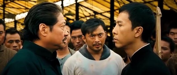 ⚔️ Ip Man 2 – Quand le Kung Fu Défie l’Empire Britannique ! ⚔️