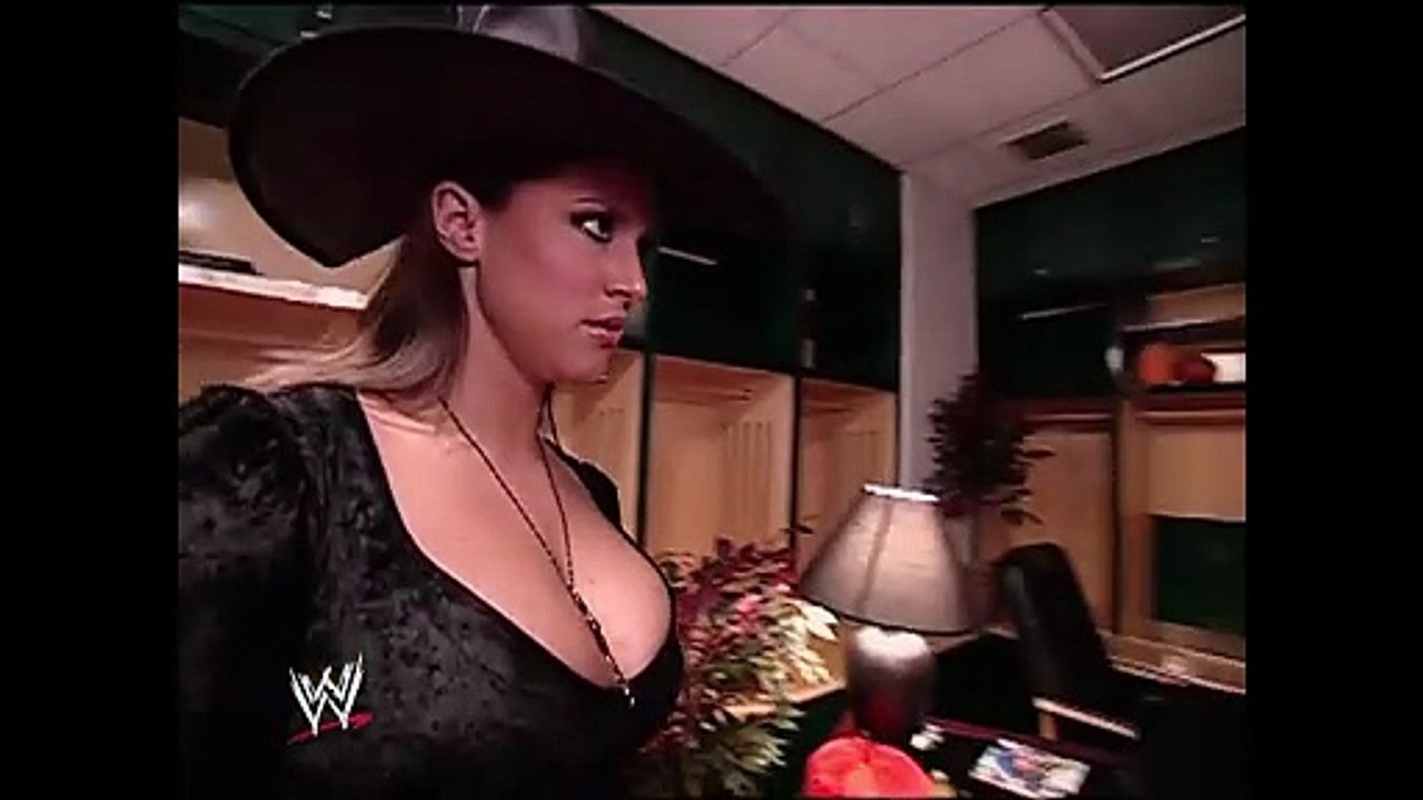 Eric Bischoff Kisses Stephanie McMahon: WWE Smackdown Halloween 2002