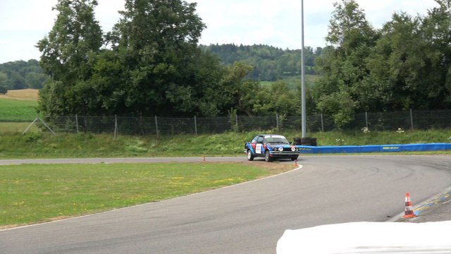 # bmw E 30. circuit de l'enclos. # lulu du jura