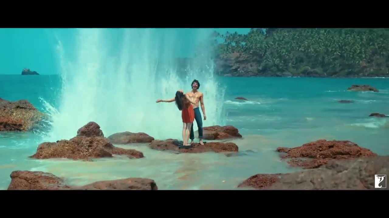 Saiyaara _ Official Trailer _ Ahaan Panday _ Aneet Padda _ Mohit Suri _ Releasing 18 July 2025(720P_HD)
