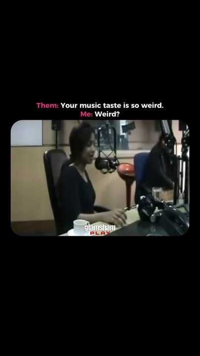 This type of music heals you from inside...❤️  #glamsham #bollywood #celebs #shreyaghoshal #music  [ Glamsham, Bollywood, Celebs, Shreya Ghoshal, Music ]