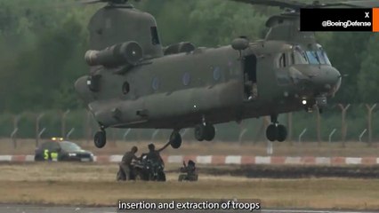 צ'ינוק של חיל האוויר המלכותי מרשים בתמרוני נשיאת מטען כבדים בתצוגת האוויר! 🚁🔥