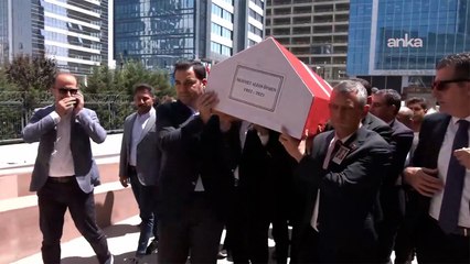 Eski CHP lideri ve gazeteci Altan Öymen'in cenazesi, partinin Genel Merkezi'ne getirildi