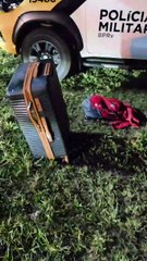 PM apreende 18 kg de maconha tipo skunk em ônibus na PR-855 - Veja vídeo