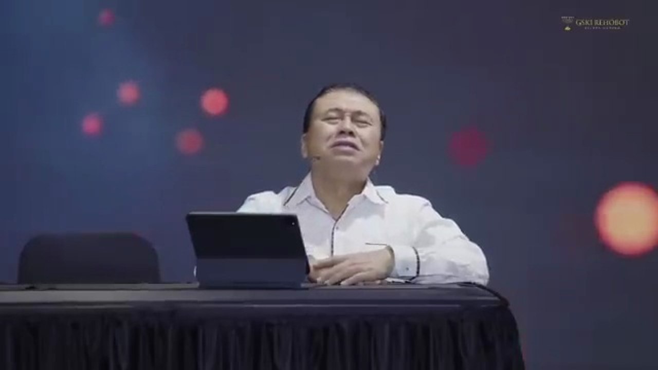 Mezbah Pagi  - Tenggelamkanku Bapa di dalam hadirat-Mu