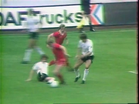 SWANSEA - LIVERPOOL - 1982 - SAISON 1982/1983 -