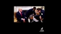 Obama arrestato alla Casa bianca, il video fake diffuso da Trump
