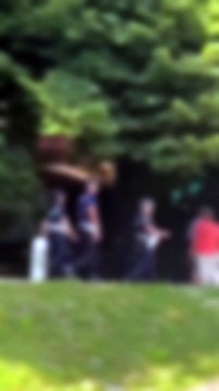 Sfottò e insulti agli agenti della Polizia locale: l'estate dei maranza sul lago di Como