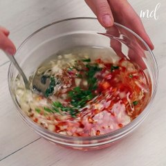 You'll never cook potatoes differently after seeing this recipe! 🥔😋