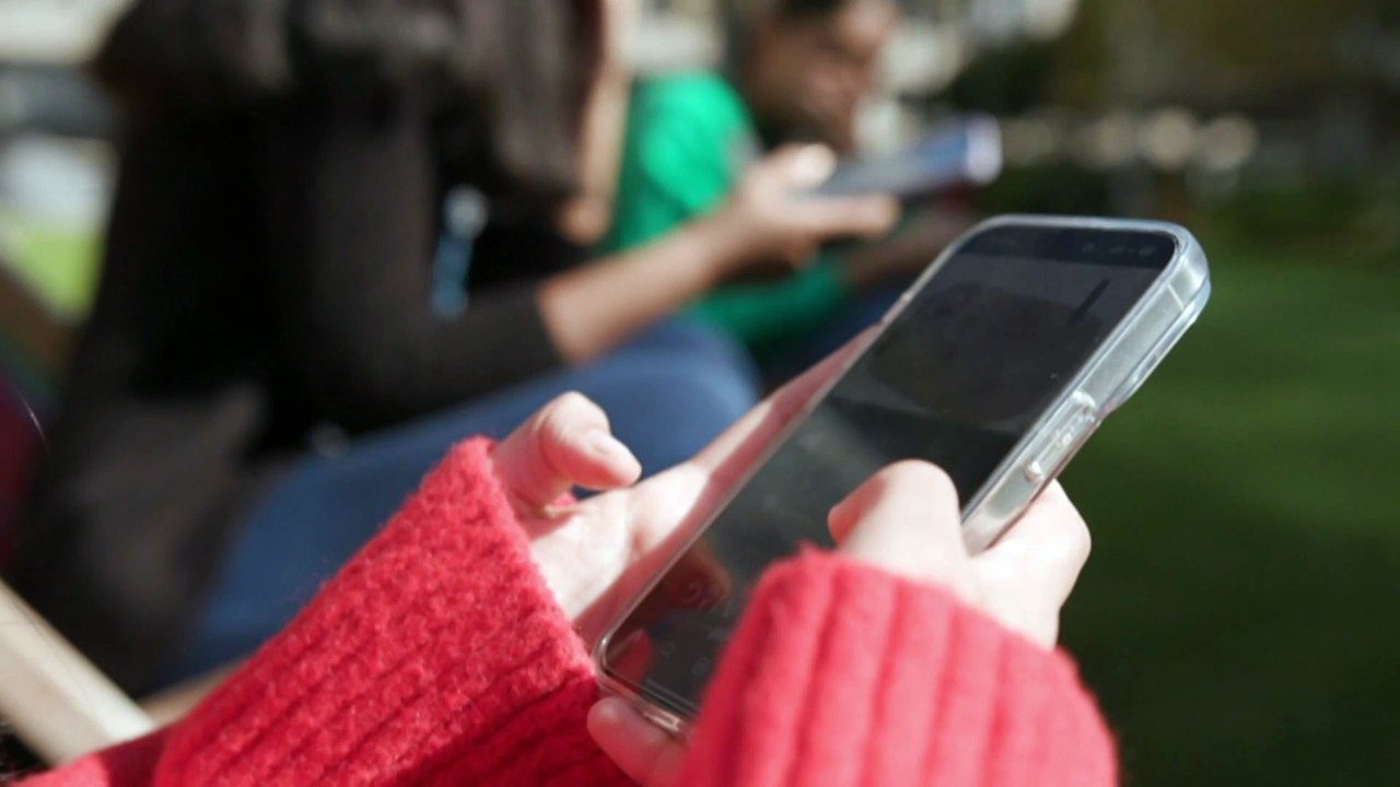 Data from Kids Helpline shows that children as young as ten are experiencing suicidal thoughts