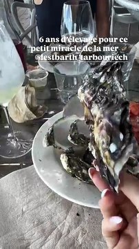 Laeticia Hallyday à Marseillan avec Mamie Rock Laeticia Hallyday - Instagram