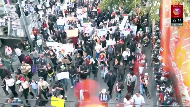 Marcha contra la gentrificación en CdMx termina con actos vandálicos en la UNAM
