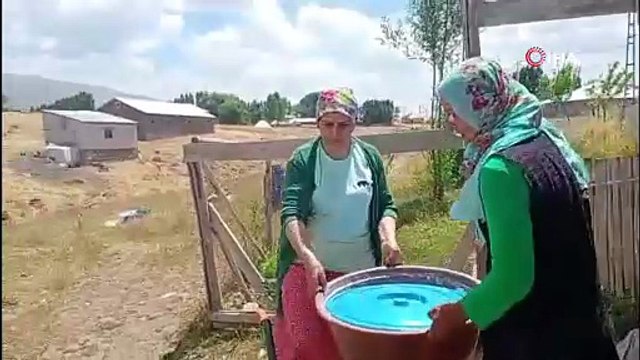 Ağrı’da geleneksel tandır ekmeği geleneği sürdürülüyor
