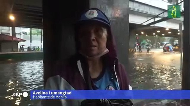 Decenas de miles de desplazados por inundaciones en Filipinas