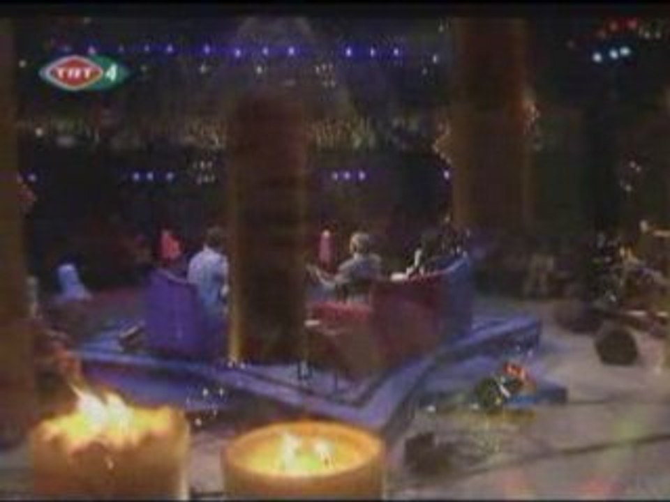 Aşık Mahzuni Şerif - Nem Kaldi