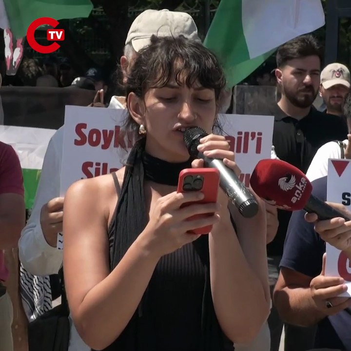 Filistin Eylem Komitesi'nden IDEF 2025 protestosu