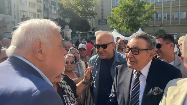 Altay Öymen, Teşvikiye Camii’nde son yolculuğuna uğurlanıyor: Aydın Doğan ve İlber Ortaylı, Öymen’in cenaze töreninde selamlaştı