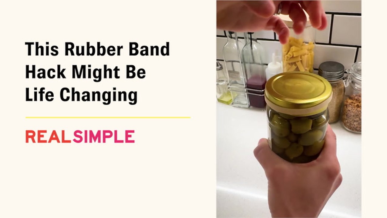 This Rubber Band Hack Might Be Life Changing