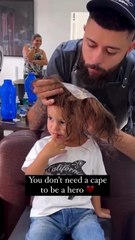 Francisco Oliveira is an exceptional barber who devotes his skills to crafting wigs for people e